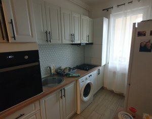 Appartement 3 chambres à vendre dans Floresti