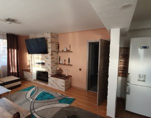 Maison 4 chambres à vendre dans Floresti