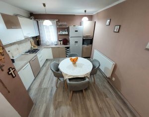Appartement 3 chambres à vendre dans Cluj-napoca, zone Marasti