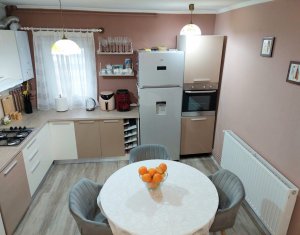 Appartement 3 chambres à vendre dans Cluj-napoca, zone Marasti