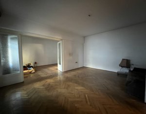 , 105m2 dans Cluj-napoca, zone Centru