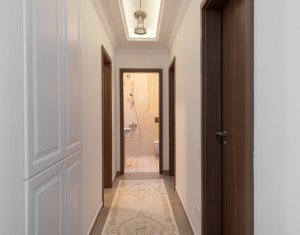 Appartement 3 chambres à vendre dans Cluj-napoca, zone Buna Ziua