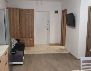 Appartement 3 chambres à louer dans Floresti