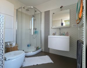 Maison 5 chambres à vendre dans Cluj-napoca, zone Faget