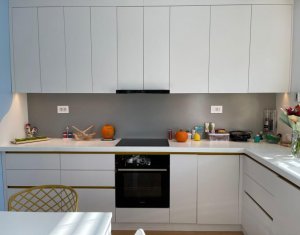 Maison 5 chambres à vendre dans Cluj-napoca, zone Faget