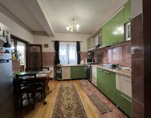 Maison 3 chambres à vendre dans Cluj-napoca, zone Centru