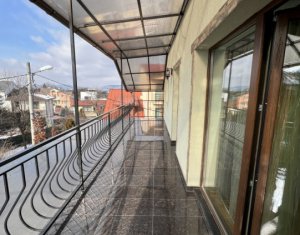 Maison 3 chambres à vendre dans Cluj-napoca, zone Centru