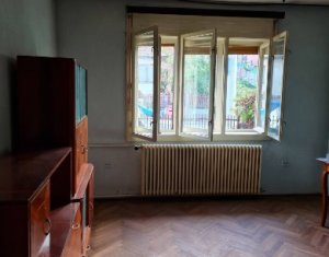 Maison 4 chambres à vendre dans Cluj-napoca, zone Gruia