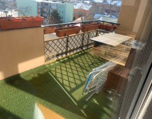 Appartement 3 chambres à vendre dans Cluj-napoca, zone Centru