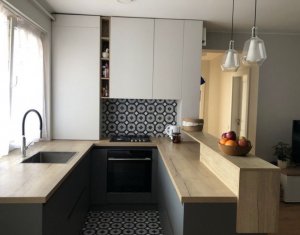 Appartement 3 chambres à vendre dans Cluj-napoca, zone Centru