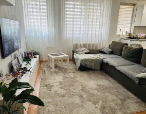 Appartement 3 chambres à vendre dans Cluj-napoca, zone Buna Ziua