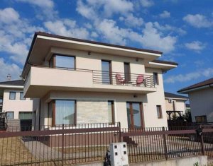 , 170m2 dans Dezmir, zone Centru