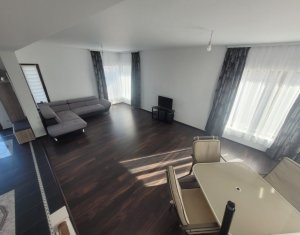 Maison 4 chambres à louer dans Dezmir, zone Centru