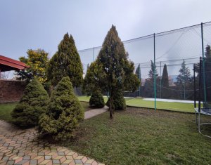 Nyaralók eladó on Turda