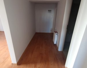 Appartement 3 chambres à vendre dans Floresti