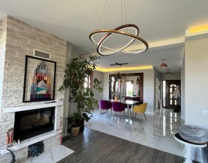 Maison 4 chambres à vendre dans Cluj-napoca, zone Borhanci