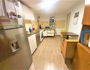 Maison 7 chambres à vendre dans Cluj-napoca, zone Marasti