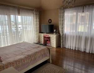 Maison 4 chambres à vendre dans Floresti