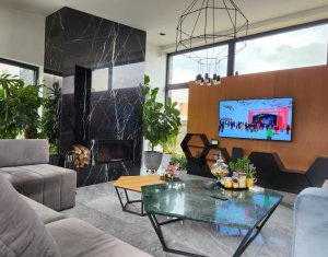 Maison 6 chambres à vendre dans Cluj-napoca, zone Faget