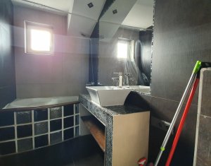 Appartement 3 chambres à louer dans Floresti