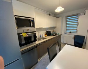 Appartement 3 chambres à vendre dans Floresti