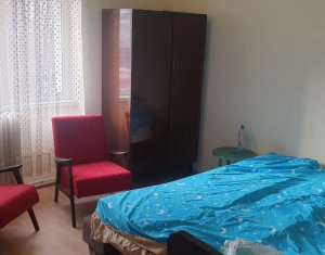 Appartement 4 chambres à vendre dans Cluj-napoca, zone Marasti
