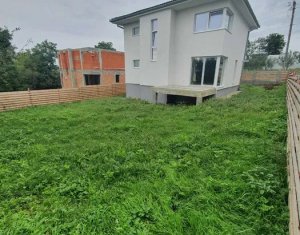 Maison 5 chambres à vendre dans Jucu De Sus, zone Centru