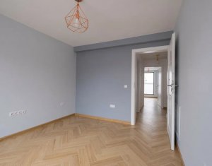 Maison 6 chambres à vendre dans Cluj-napoca, zone Andrei Muresanu