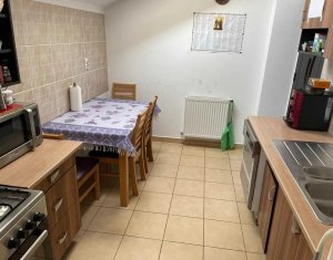Appartement 4 chambres à vendre dans Cluj-napoca, zone Borhanci