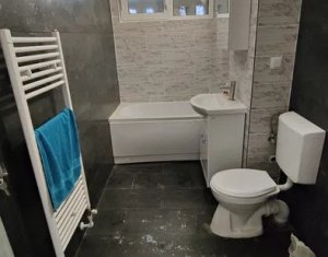 Appartement 3 chambres à vendre dans Cluj-napoca, zone Manastur