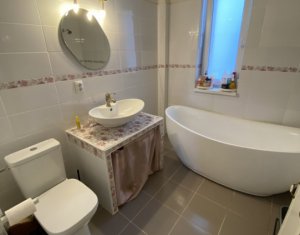 Appartement 3 chambres à vendre dans Floresti