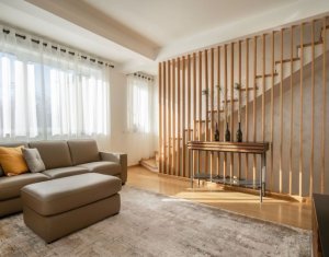 , 139m2 dans Cluj-napoca, zone Buna Ziua