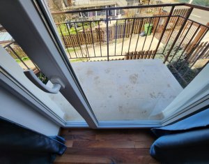 Maison 4 chambres à vendre dans Cluj-napoca, zone Dambul Rotund