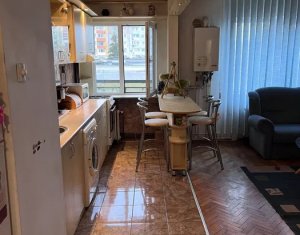 Appartement 3 chambres à vendre dans Cluj-napoca, zone Manastur