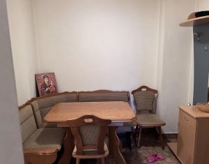 Appartement 3 chambres à vendre dans Cluj-napoca, zone Manastur