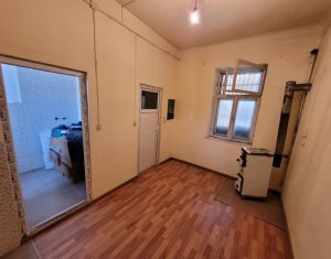 Maison 3 chambres à vendre dans Cluj-napoca, zone Centru