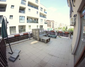 Appartement 3 chambres à louer dans Cluj-napoca, zone Plopilor