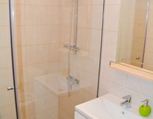 Appartement 3 chambres à louer dans Cluj-napoca, zone Centru