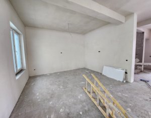 Maison 4 chambres à vendre dans Cluj-napoca, zone Faget