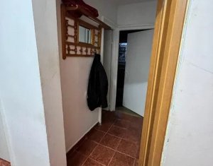 Appartement 4 chambres à vendre dans Cluj-napoca, zone Manastur