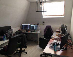 , 200m2 dans Cluj-napoca, zone Andrei Muresanu