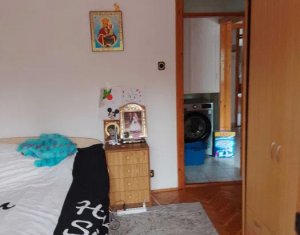 Appartement 3 chambres à vendre dans Cluj-napoca, zone Plopilor
