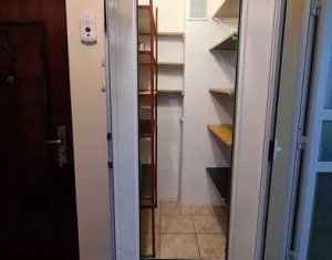 Appartement 3 chambres à vendre dans Cluj-napoca, zone Centru
