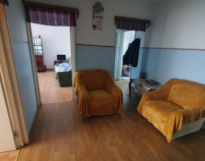 Lakás 4 szobák eladó on Cluj-napoca, Zóna Manastur