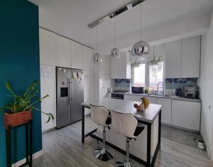 Maison 6 chambres à vendre dans Cluj-napoca, zone Dambul Rotund