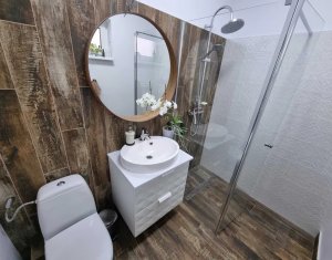 Maison 6 chambres à vendre dans Cluj-napoca, zone Dambul Rotund