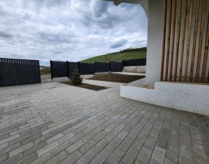 Ház 4 szobák eladó on Jucu De Sus