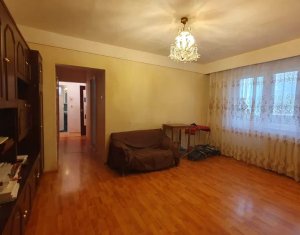 , 77m2 dans Cluj-napoca, zone Manastur