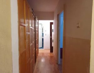 Appartement 4 chambres à vendre dans Cluj-napoca, zone Manastur
