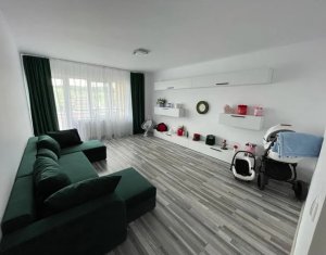 Appartement 3 chambres à vendre dans Baciu